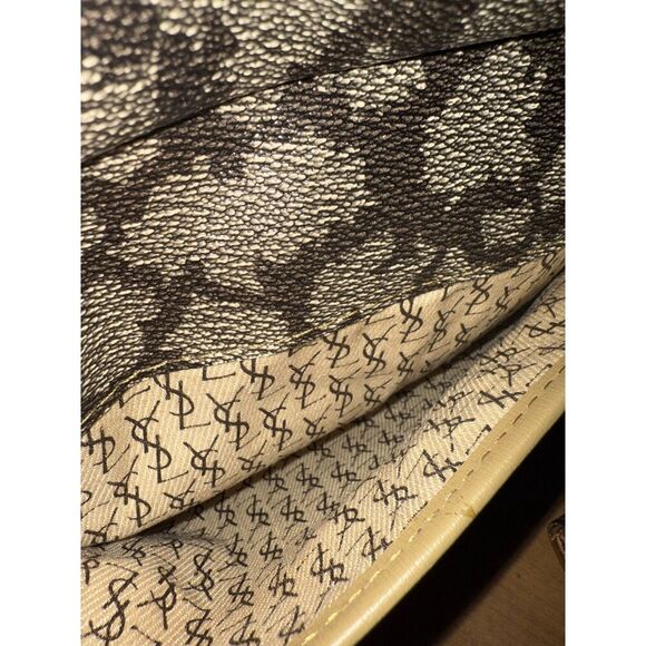 Vintage Yves Saint Laurent Giraffe Print Clutch/Pouch - Picture 4 of 10